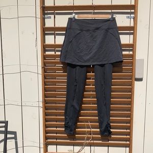 SkirtSPort running tights Wm Small